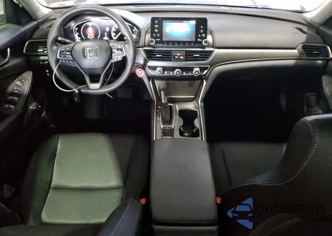 2018 Honda Accord Lx z USA, uszkodzony, nr VIN 1HGCV1F19JA197977